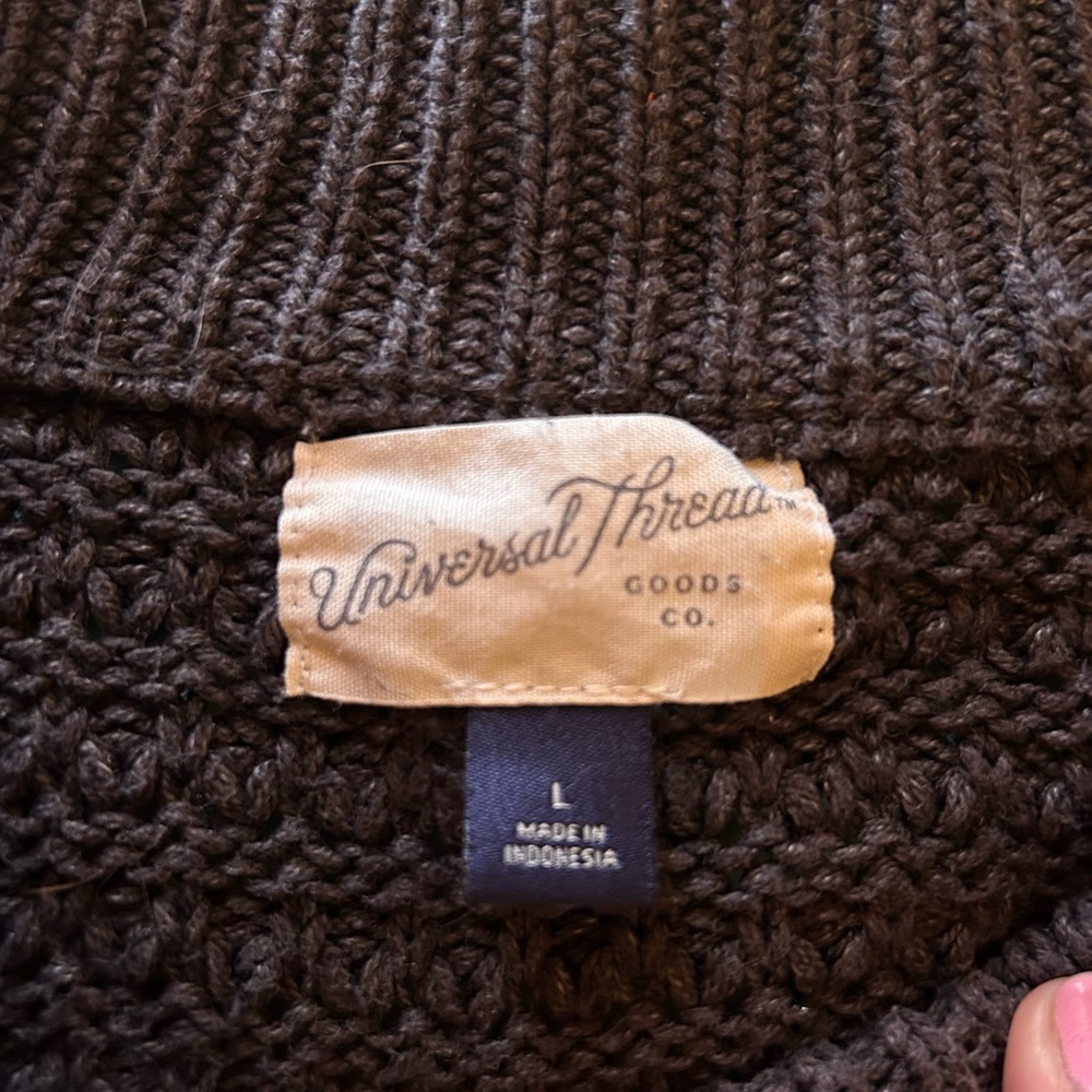 Universal Thread Textured Charcoal Sweater - Picture 2 of 4